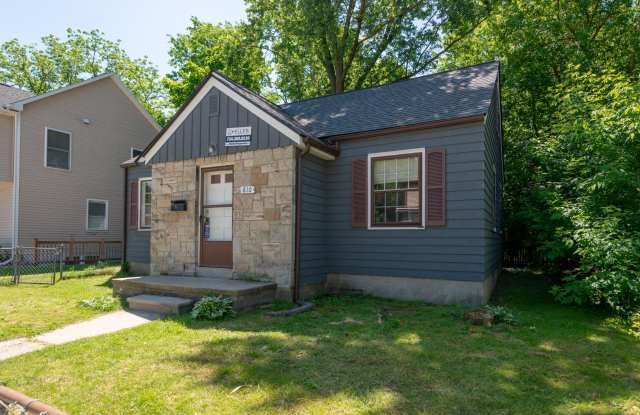 810 Sylvan Gallery 2
