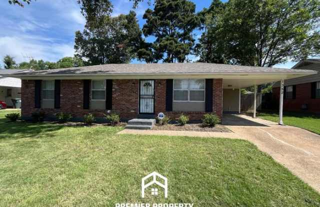 1352 Winfield Road Gallery 1
