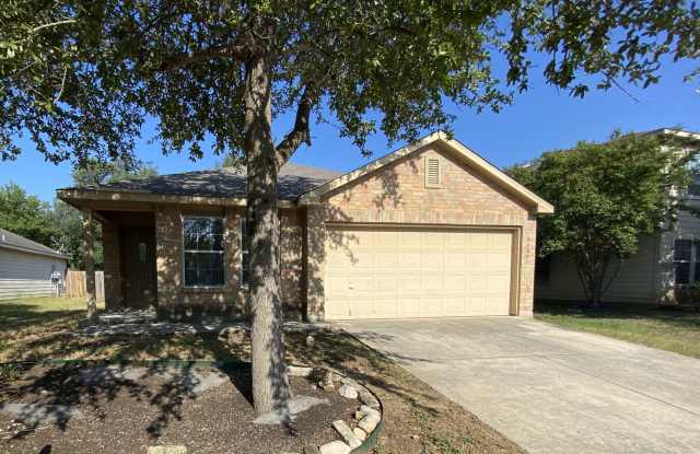 FALL INTO A NEW HOME WITH OUR MOVE-IN SPECIALS! photos photos