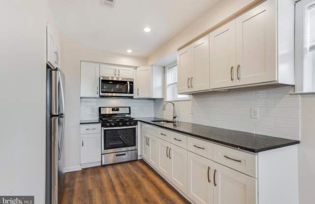 9410 Lansford Street - 2 Gallery 4