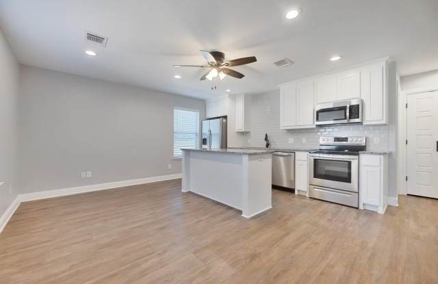 1713 Bronco Road photos photos