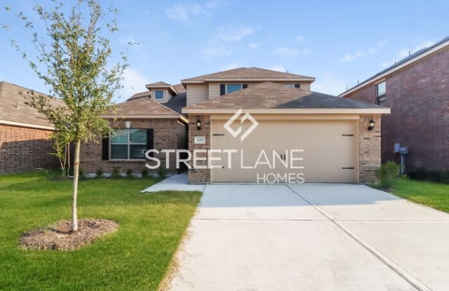 129 Magnolia Drive - 129 Magnolia Drive, Sanger, TX 76266