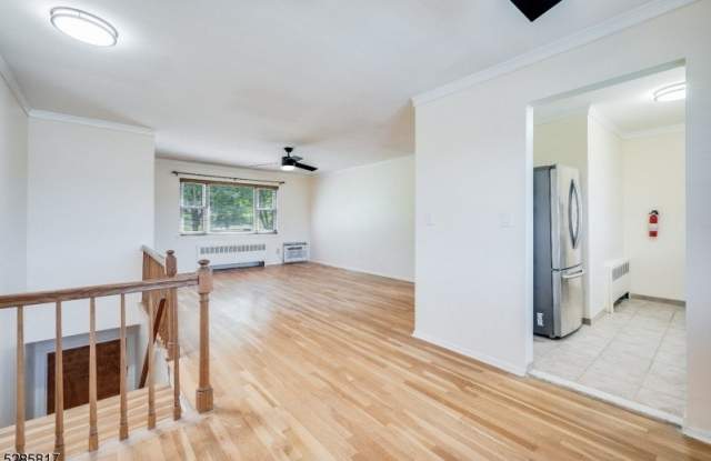 14 Wedgewood Dr Gallery 4