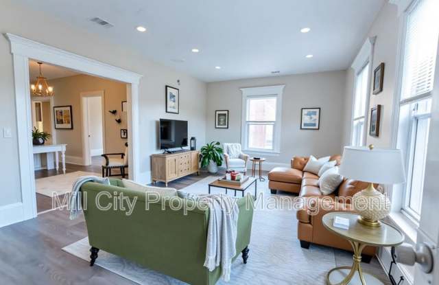 261 Orange Street - 2 photos photos 261 Orange Street - 2 photos photos