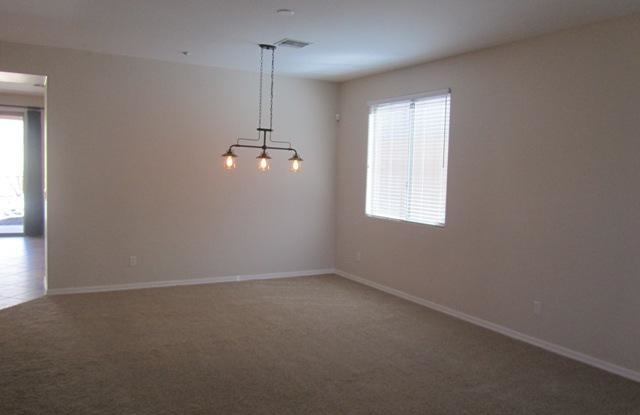 9020 W RED FOX Road Gallery 4