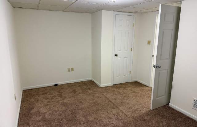 99 HIGHLAND Circle Gallery 3