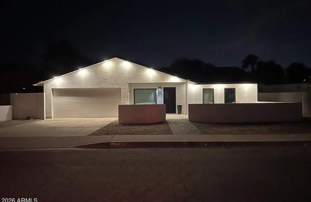 11691 N 93rd Place Gallery 1