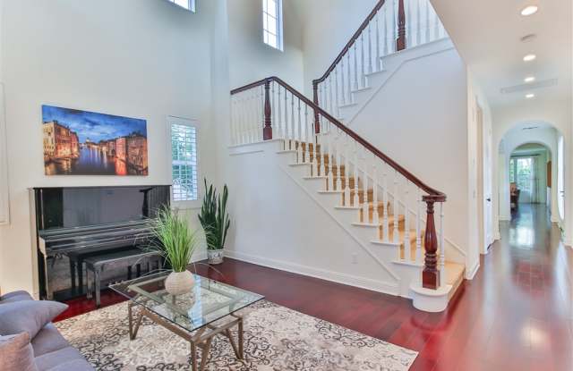 8273 Chandler Hill Court Gallery 2