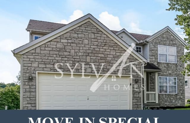 1552 Roscommon Drive - 1552 Roscommon Drive, Pataskala, OH 43062