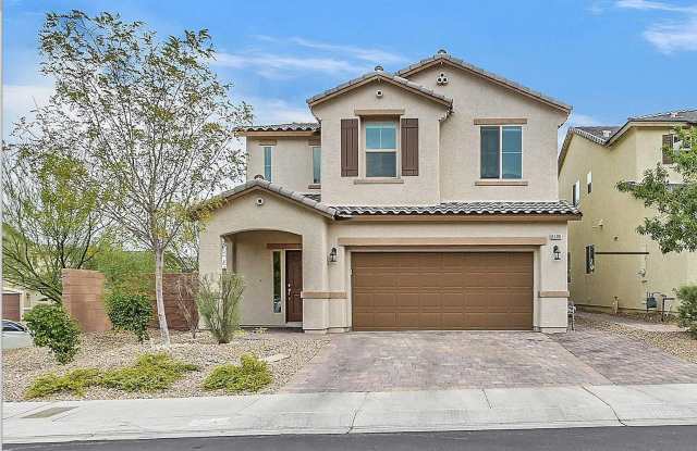 Cozy 2-Story Home with 4 Bedrooms 3 Bathrooms! photos photos