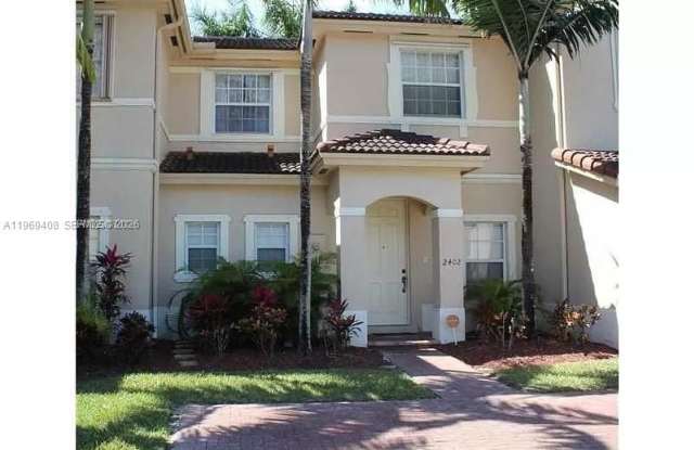 2402 NE 41st Pl photos photos 2402 NE 41st Pl photos photos