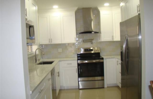 2588 N Carambola Cir N. photos photos