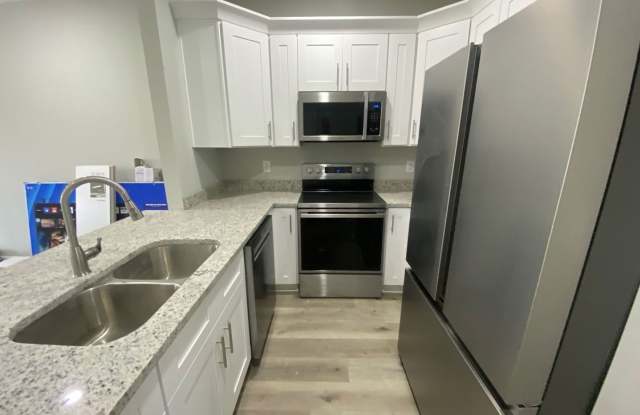 PRE-LEASING UNIT A FOR EARLY AUGUST 2027 MOVE IN! 3 bed/ 3.5 bath. Gallery 4