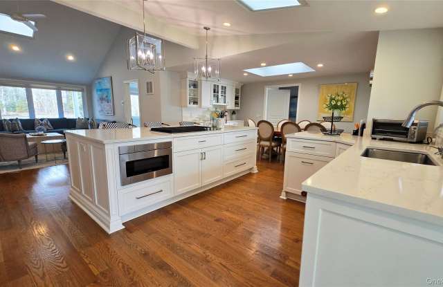 13 Beachland Avenue photos photos