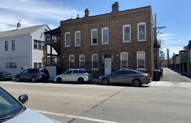 947 N Noble Street Gallery 1