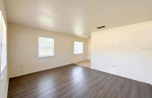 1240 JOSEPHINE Street Gallery 2