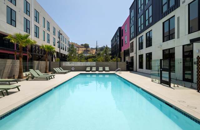 Avenue 34 photos photos