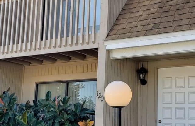 752 Howland Ln Unit 120 - 752 Howland Lane, Altamonte Springs, FL 32701