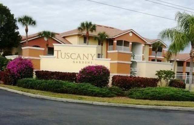 6481 Aragon Way unit: 303 photos photos