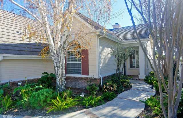 2280 Laurelwood Dr Gallery 2