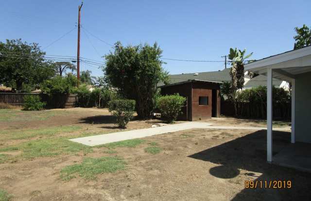15911 Meadowside St. Gallery 4