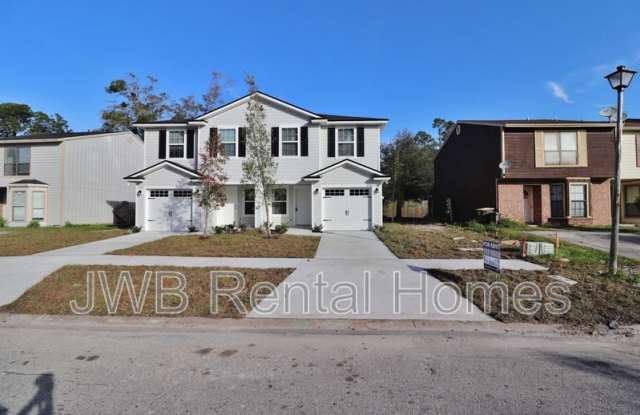 5569 Cabot Dr N photos photos