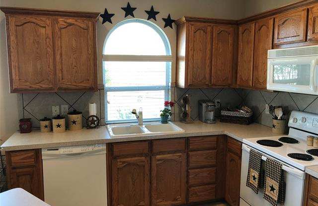 656 Caravan Drive Gallery 4
