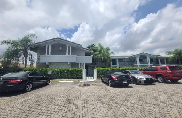 4001 NE 21st Ave - 4001 Northeast 21st Avenue, Fort Lauderdale, FL 33308