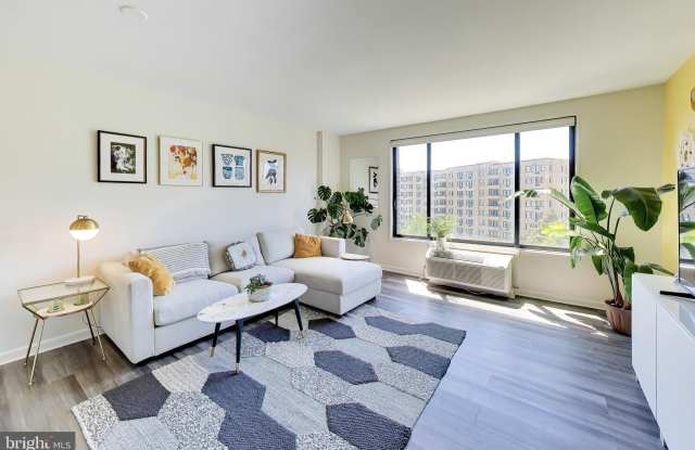 2501 CALVERT Street NW photos photos