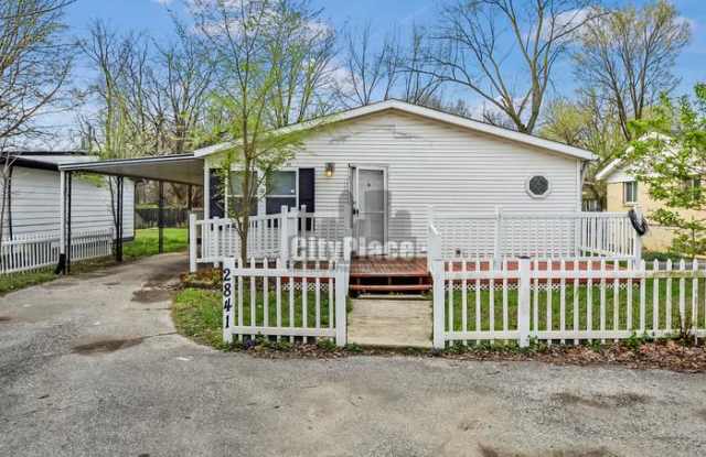 2841 West Ray Street photos photos