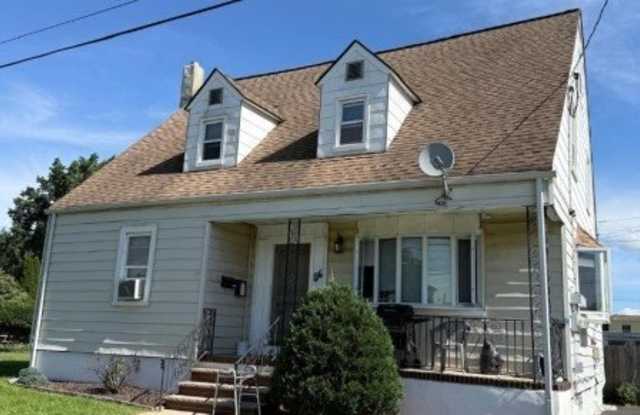 56 John Pl Gallery 1