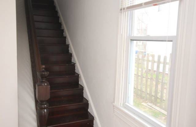12 S Rogers 
Street A Upstairs Gallery 4