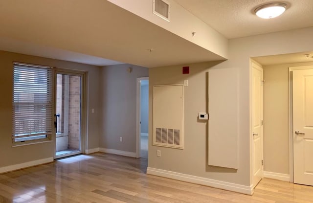 915 E St NW Unit 414 - 915 E St NW, Washington, DC 20004