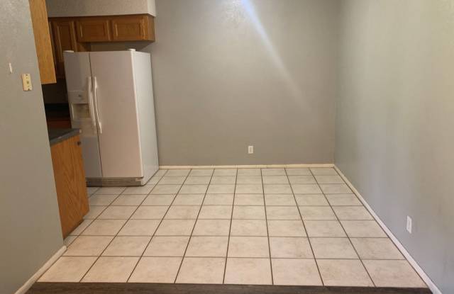 Charming 2BR/1BA in Kyle – Great Location & Move-In Ready! Gallery 3