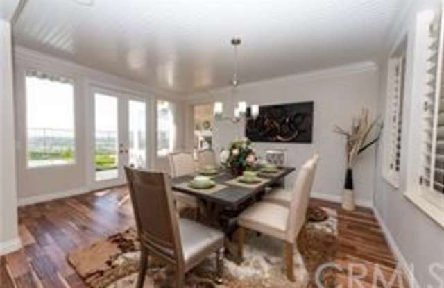 2061 S Mangrum Court Gallery 4