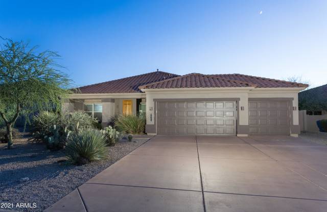9443 E WHITEWING Drive Gallery 3