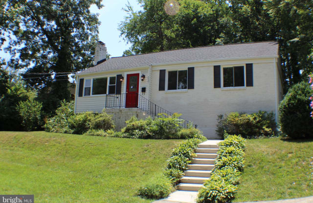 7401 ALLAN AVENUE - 7401 Allan Avenue, Idylwood, VA 22046