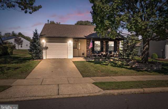42 HORSESHOE Lane N - 42 Horseshoe Lane North, Burlington County, NJ 08022