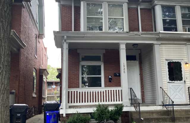 1926 Chestnut Street - 2 Gallery 1