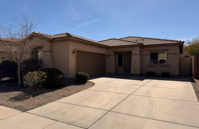 Single Story 3Bdm 2Ba Laveen Home With A Great Kitchen! - 4929 West Fawn Drive, Phoenix, AZ 85339