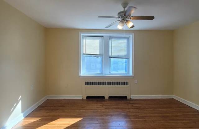 5908 Castor Avenue Gallery 4