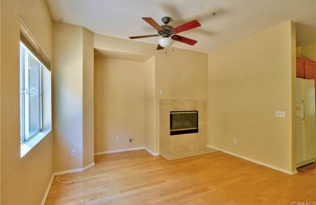26325 Arboretum Way Gallery 4