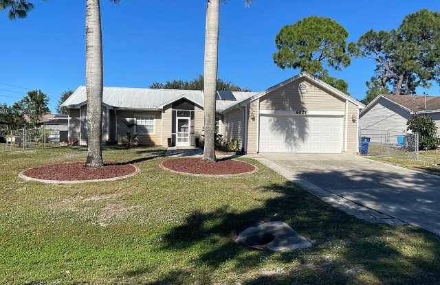 8527 Morris Road photos photos