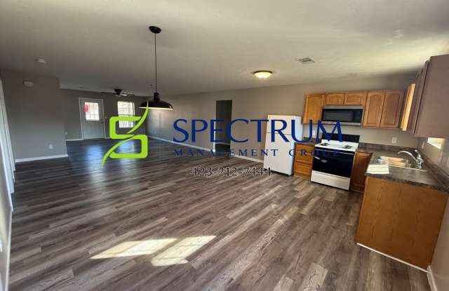 Now accepting applications for a 3 bedroom 2 bath single family home in Kodak, TN Gallery 4