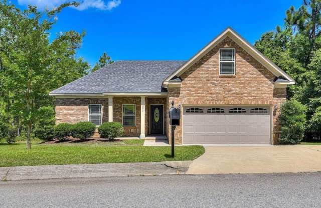 221 Grand Oaks Way Gallery 1
