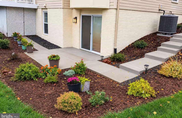 20820 GRAINERY Court Gallery 3