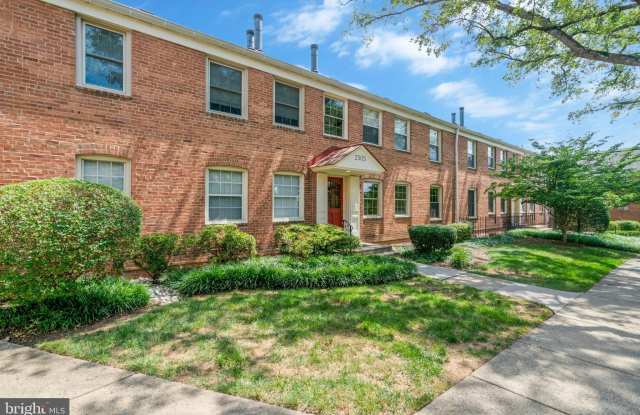 2505 ARLINGTON Boulevard unit: 102 - 2505 Arlington Boulevard, Arlington, VA 22201