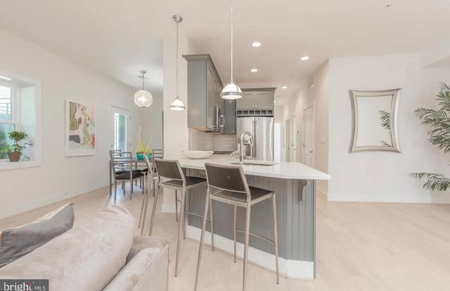 1352 QUINCY Street NW unit: 1 Gallery 2