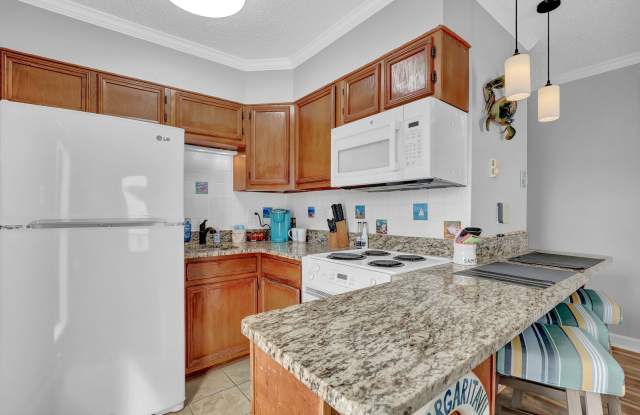 Captain's Quarters – Oceanfront Condo - Winter Rental - N. Topsail Beach, NC Gallery 4