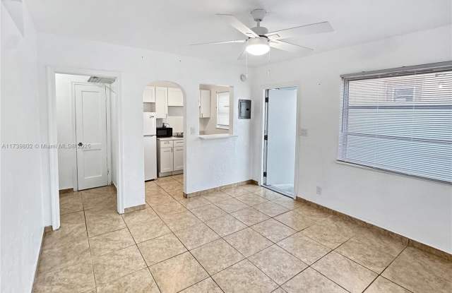 1834 Harding St - 1834 Harding Street, Hollywood, FL 33020